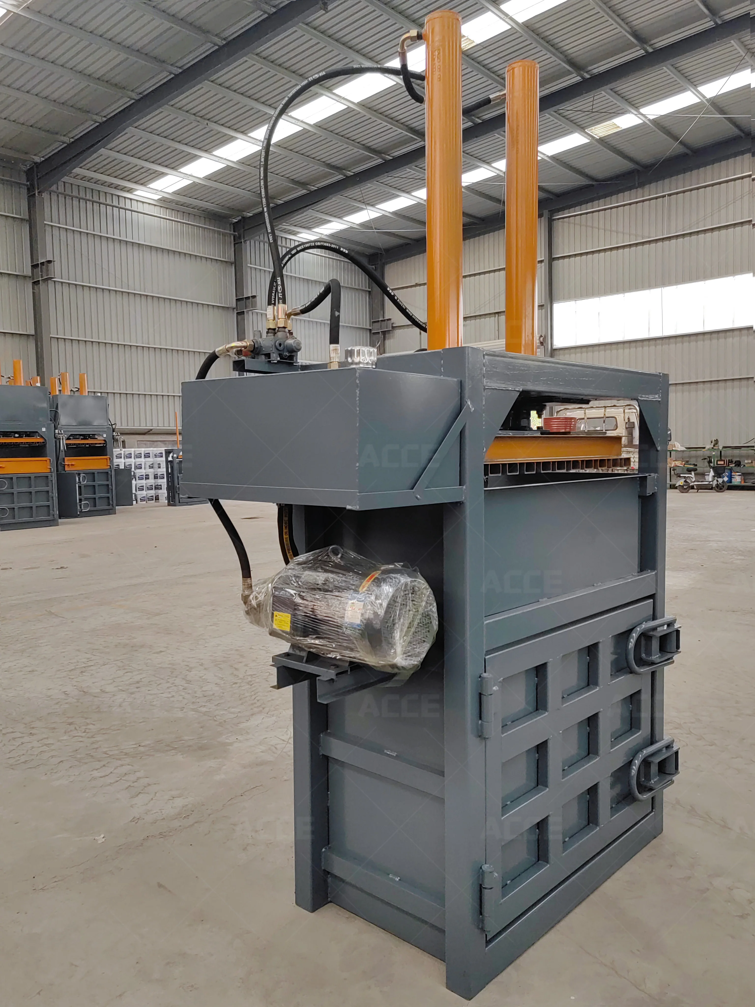 Hydraulic Vertical Baler  Hydr - Silage Baler Machine 评论和价格